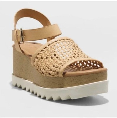 Universal Thread Alba Platform Memory Foam Sandals (Size 7 1/2) ''TAN'' ~ NEW!!!