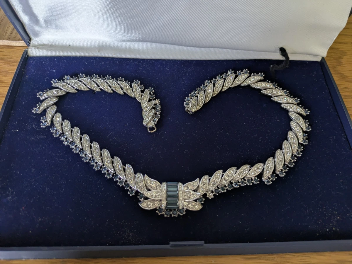 Attwood Sawyer in Vintage Costume Jewellery (Unknown Period) for