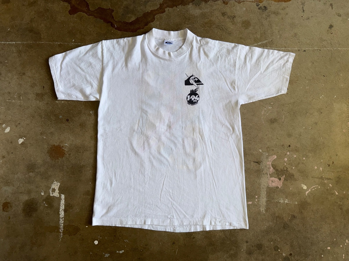 80s VINTAGE QUIKSILVER EDDIE AIKAU BIG WAVE INVITATIONAL SURF