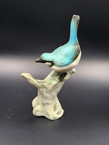Vintage La Vecchia Napoli Capodimonte Blue Jay Figure On A Branch EUC