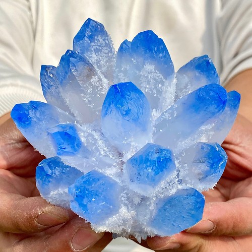 1.49LB Newly discovered blue Phantom Quartz Crystal Cluster mineral samples - 第 5/12 張圖片