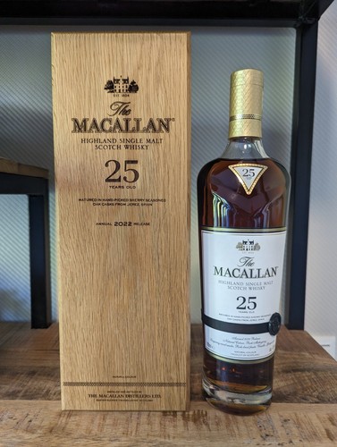 The Macallan 25 Year Old Sherry Oak 2022 Release - Bild 2 von 8