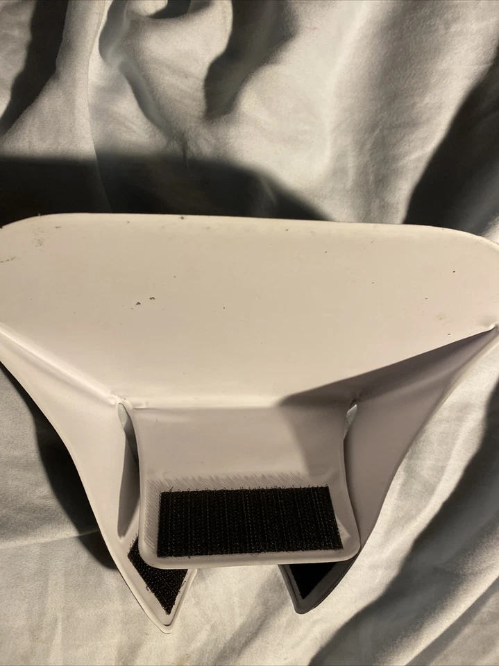 LumiQuest Promax Pocket Bouncer Flash Diffuser For Shoe Mount - Image 2 of 2