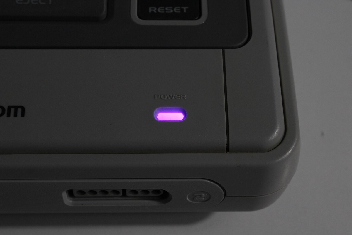 Official Nintendo Super Famicom Controller Port LED Mod SFC