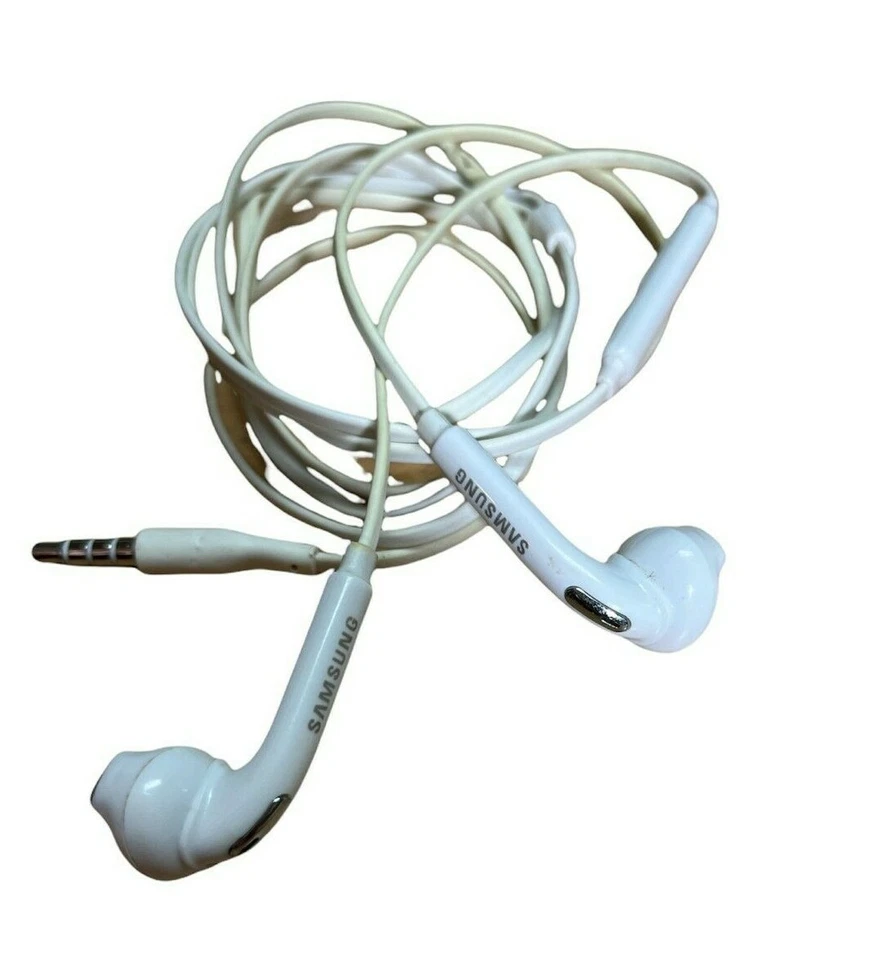 Original Samsung Wired Earphones Hands-free Headphones w/Mic Earbuds - Image 2 of 4