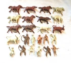 Vintage "50s Marx Western Playset Cowboys, Horses, Steers. Hard Rubber Lot of 24