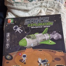 Hi Fly Toys Space Exploration Space Shuttle Toy Set with Astronaut Figures