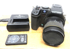 Konica Minolta Dimage A200 Digital Camera