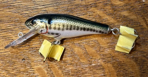 Bagley Bass-N-Shad in LB4 Baby Bass Color Balsa Vintage Bait Lure