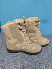 Ladies Walking Boots: Beige/Cream Size UK 6/EU 39