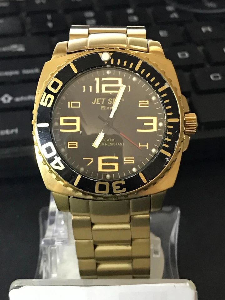 Jet Set 37mm Black Dial Gold Tone J2900 Unisex Quartz Watch, Run (Lot 1872) Foto 2 de 4