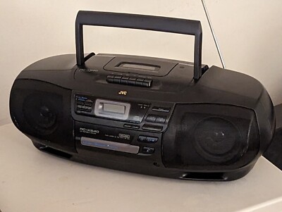JVC RC-X540 CD W/ SINGLE TAPE PLAY ONLY INCLUDES NEW UNIVERSAL