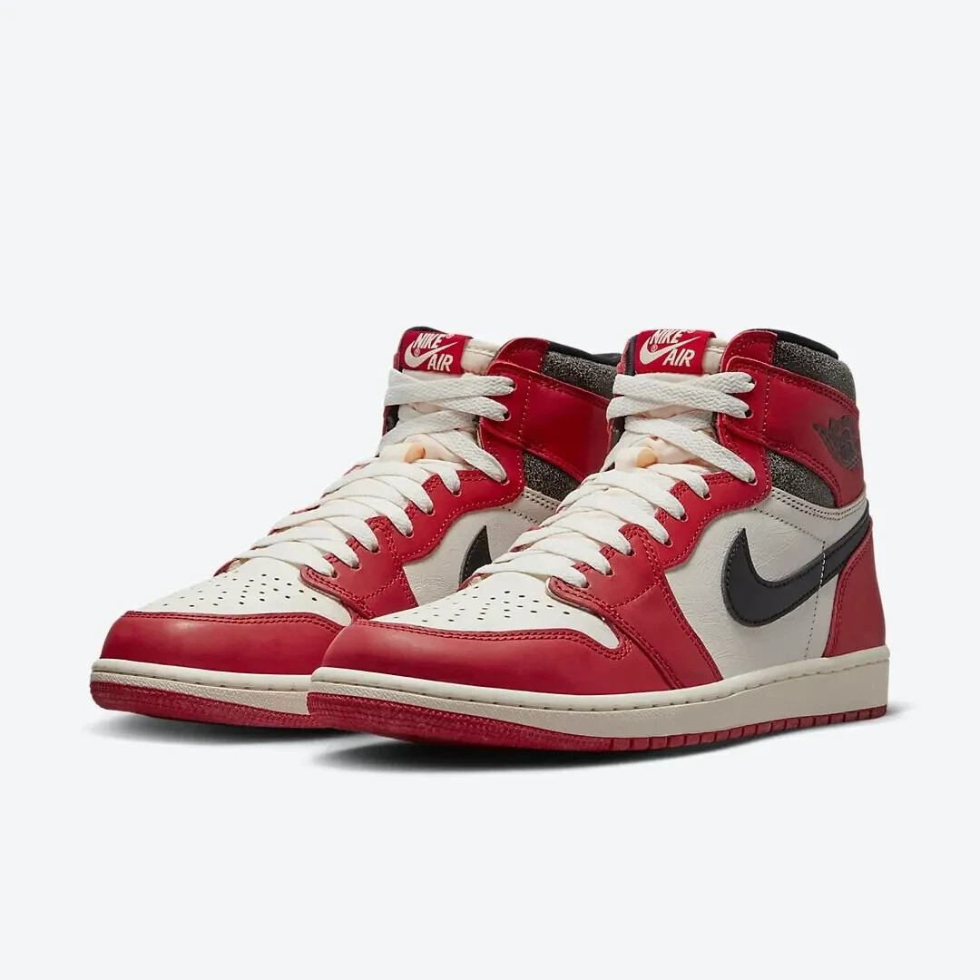 Nike Air Jordan 1 Men Size 9 - Retro High OG Chicago Lost and