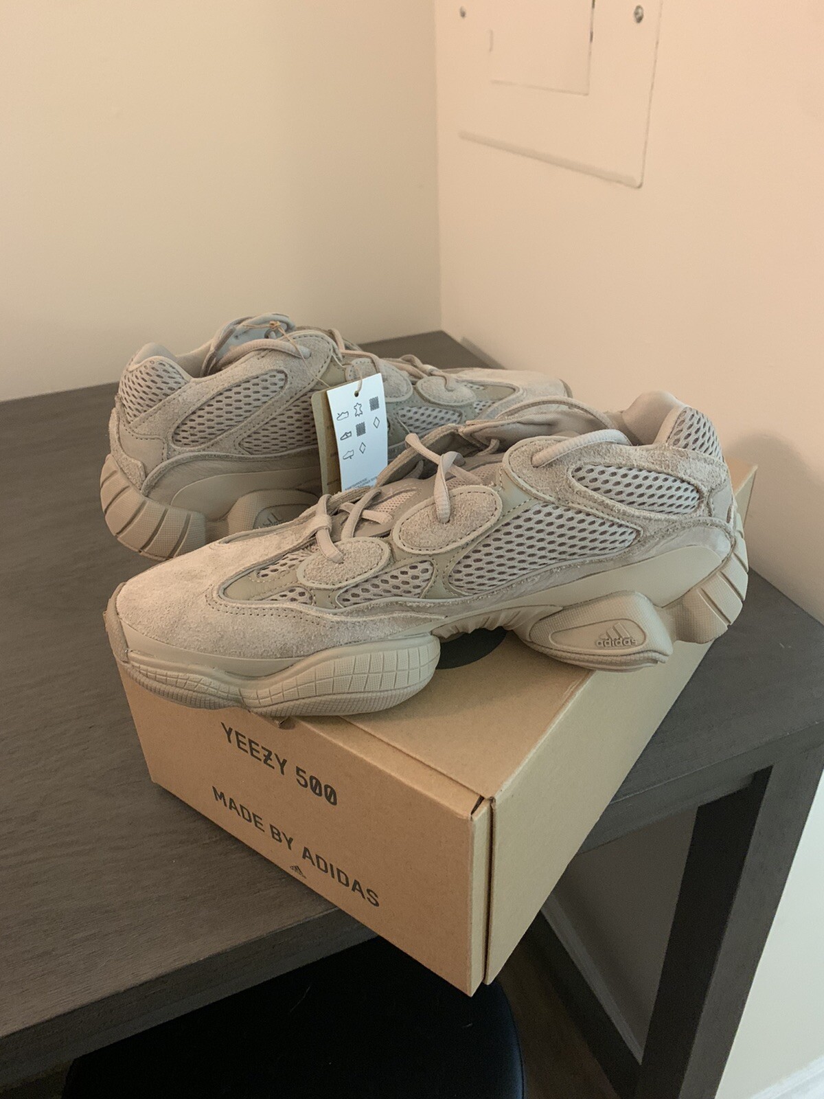 yeezy 500 size 9