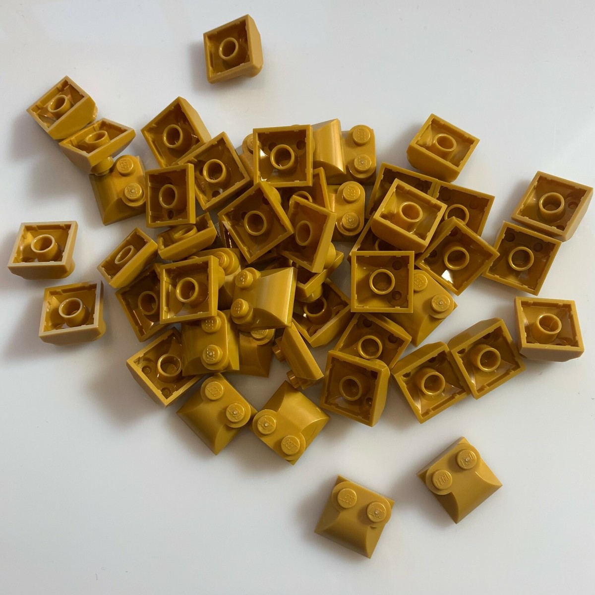 50 per lot NEW LEGO Warm Gold (