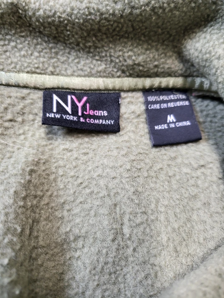 Ladies Fleece Jacket & Scarf MEDIUM New York & Co Green Zip Sh 17" Ch 19" L 24" - Image 4 of 4
