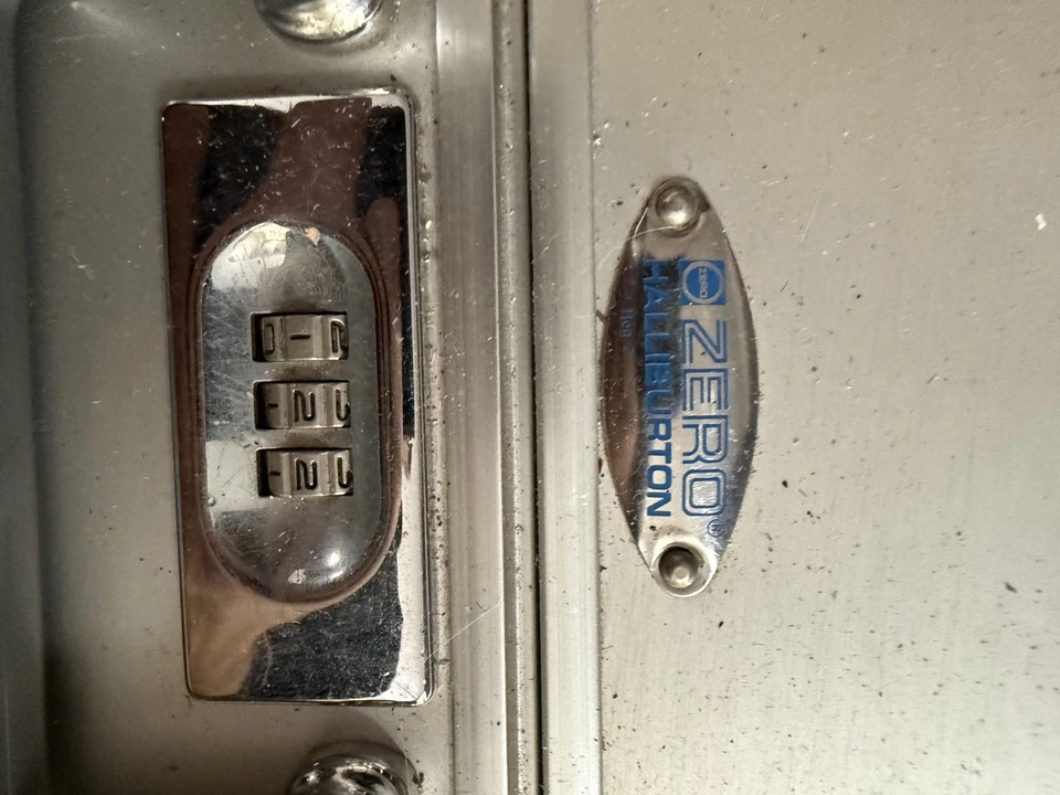 Vintage Zero Halliburton Aluminum20x13x7 Camera Case No Lining/Foam Circa 70s - Image 4 of 4