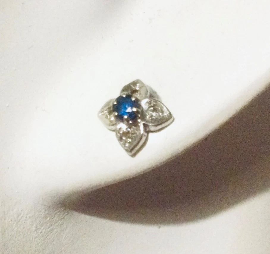 Or Blanc 750-Diamant Saphir-Fermoirs ALPA Boucles d’Oreilles 18 Carats Clous 18K - Photo 2/4