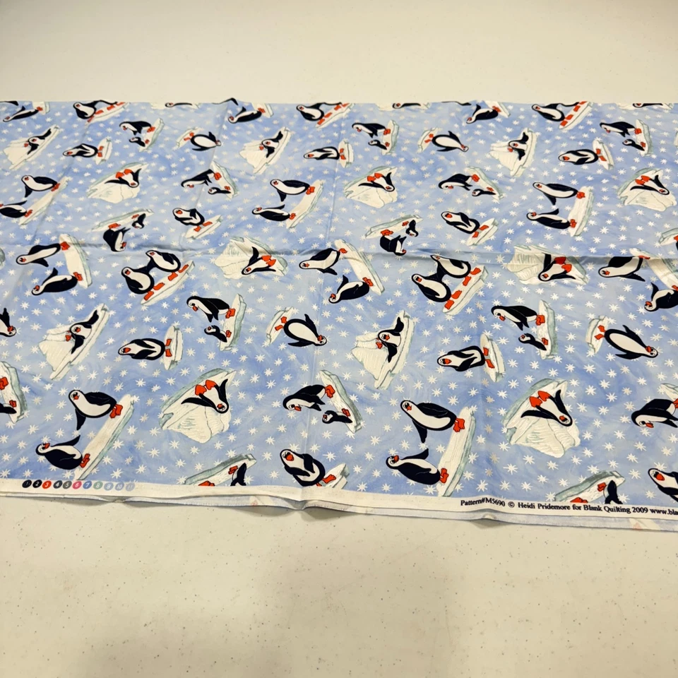 Acolchado en blanco tela algodón azul nieve invierno pingüinos 37x42 1 yarda Foto 4 de 4