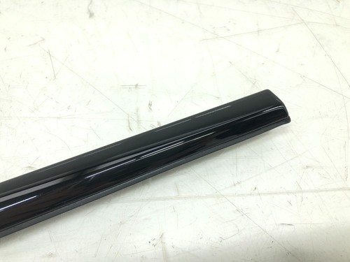 2019-2023 VOLVO S60 V60 RIGHT PASSENGER REAR DOOR WINDOW BELT MOLDING OEM - Picture 6 of 16
