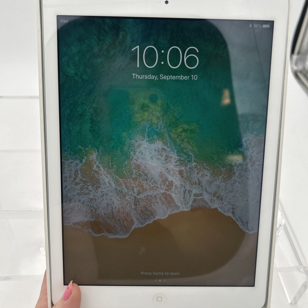 APPLE IPAD AIR 1st GEN| MD788LL/B | 9.7 APPLE IPAD AIR 1st GEN| MD788LL/B | 9.7