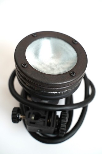 Lowell Pro Adjustable Light w diffusion filter and Barn Doors - Picture 2 of 4