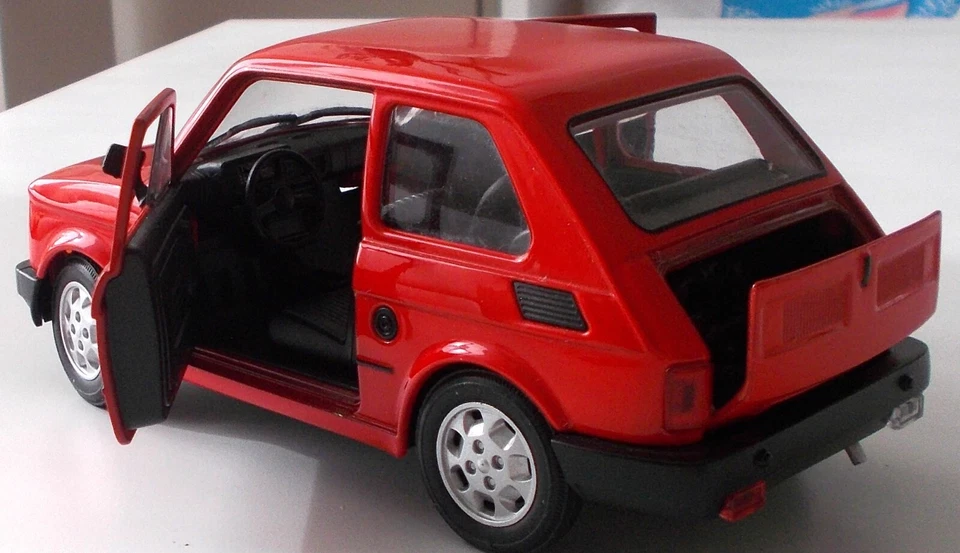 FIAT 126 WELLY 1/24 METALLO NO POLITOYS, CORGI, DINKY - Immagine 3 di 4