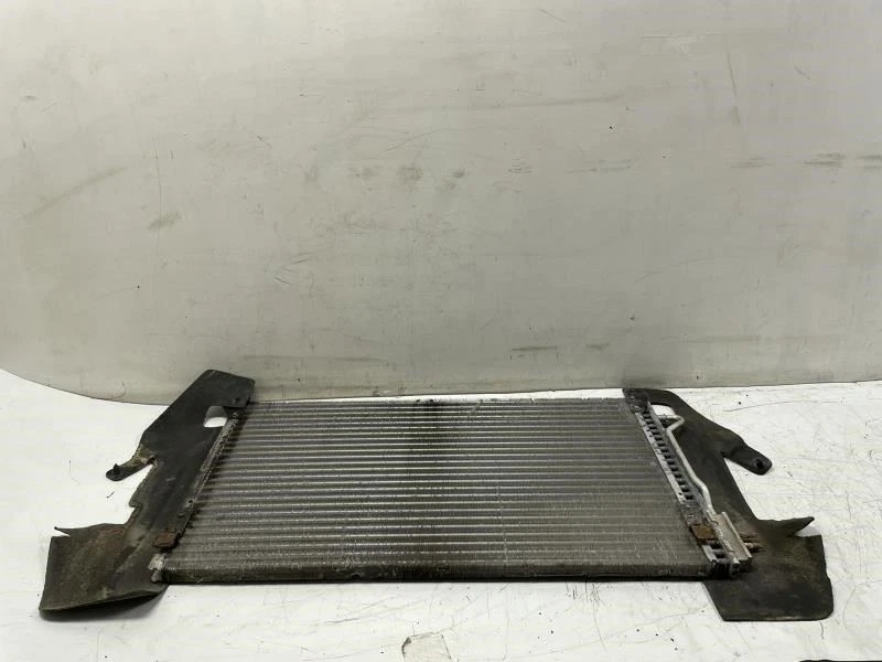 Ford Fivortent 2005 2007 condensador de aire acondicionado OEM+ Foto 4 de 4