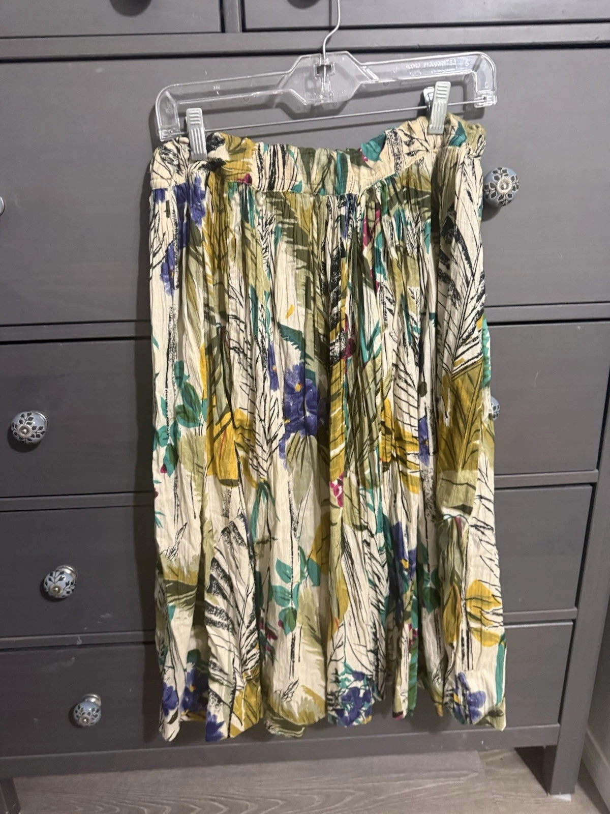 BCW 80’s skirt Cotton M Skirt Leaf Graphic Elastic Waist Vintage 30” Long EUC