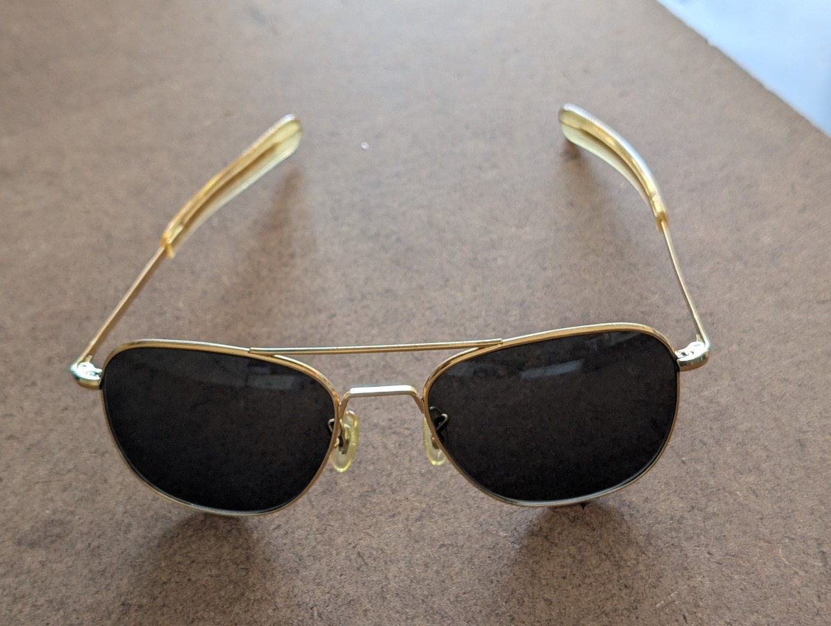 RANDOLPH Eng. Military Aviator Pilot Sunglasses & Case (appx. 5 1
