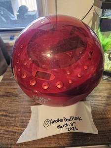 Red Boomball AM/FM Y2K Memorex CD Player MSP BX1600 UNTESTED NO BACK PLATE