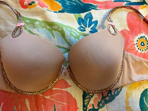 Victoria's Secret 34DD Beige Underwire Demi Bra 5 Ways to Wear It - Picture 13 of 23
