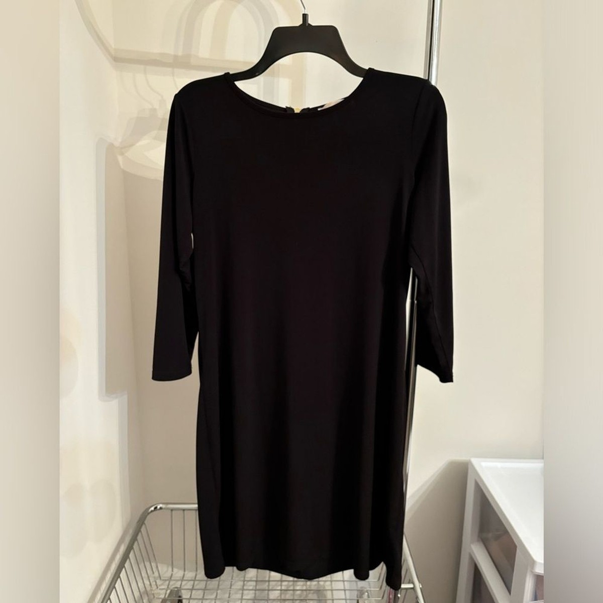 3 4 sleeve black shift dress Black 3/4 Bell Sleeve Shift Dress