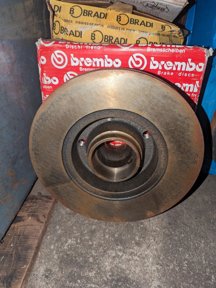 NOS German BREMBO brake disc rotor SYNCRO VANAGON 84-92 VW Volkswagen 251407617K Foto 2 de 4