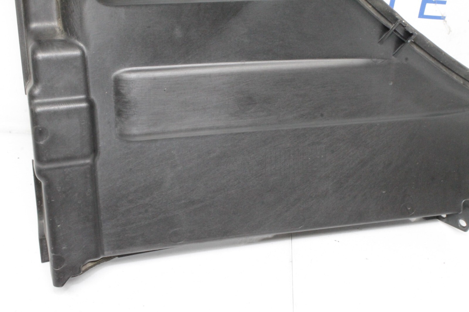 12-14 MCLAREN MP4-12C MP4 12C 570 650 OEM RH QUARTER PANEL DUCT SHROUD 11A4117CP