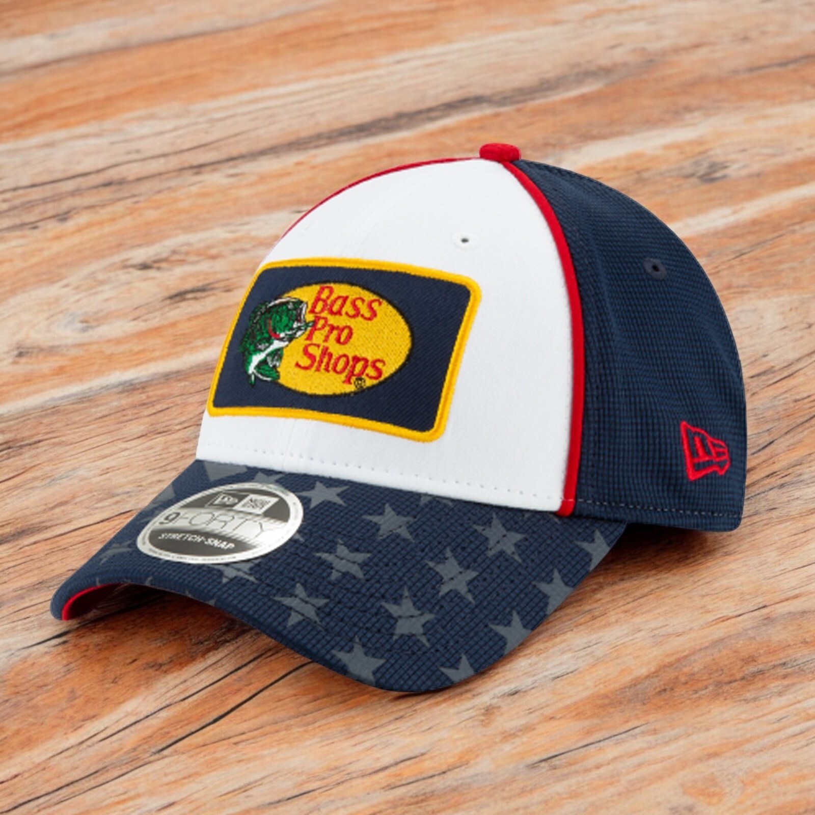 12369048 Мужская кепка New Era Nascar 9Forty USA - Martin Truex Jr 4990₽
