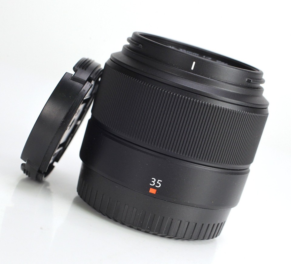 Fuji XC 35mm F2 Fujinon Prime Fujifilm Lens Boxed & F&R Caps X Mount