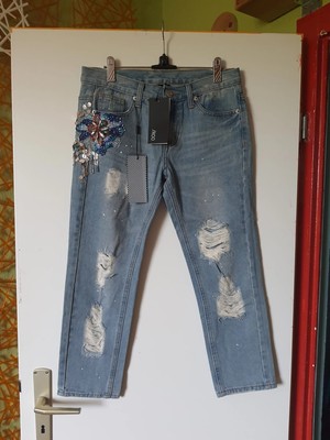Hellblaue cropped verzierte Jeans Juwelen Distressed Denim, Iroo, Gr 34. Neu