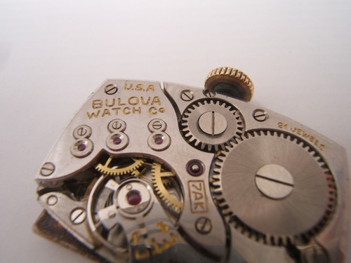 BULOVA 10K GOLD FILLED WRIST WATCH 7AK 21 JEWEL WORKING NICE LUGS - Picture 10 of 12