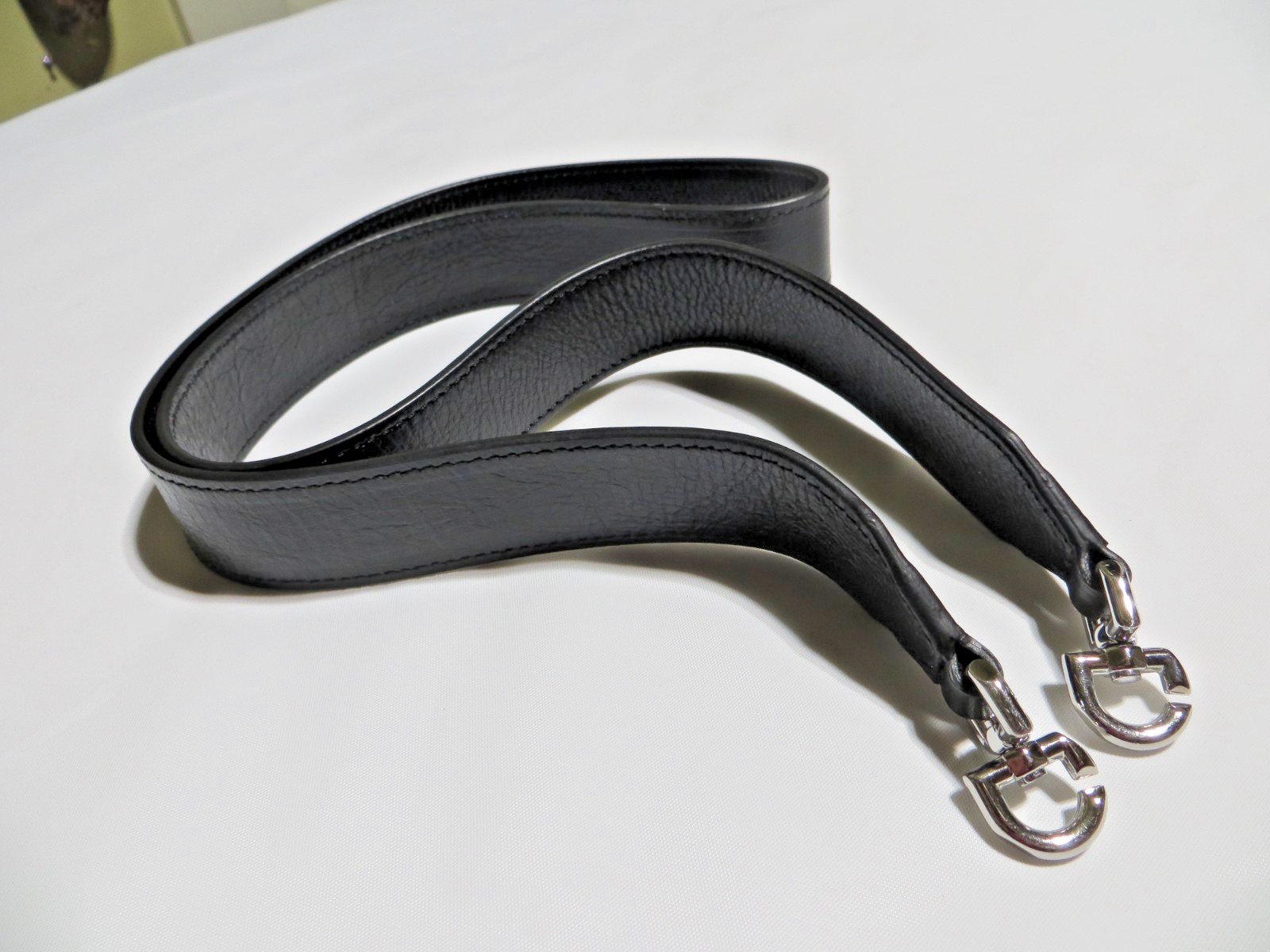GIVENCHY  38"  BLACK  REPLACEMENT SHOULDER  STRAP… - image 1