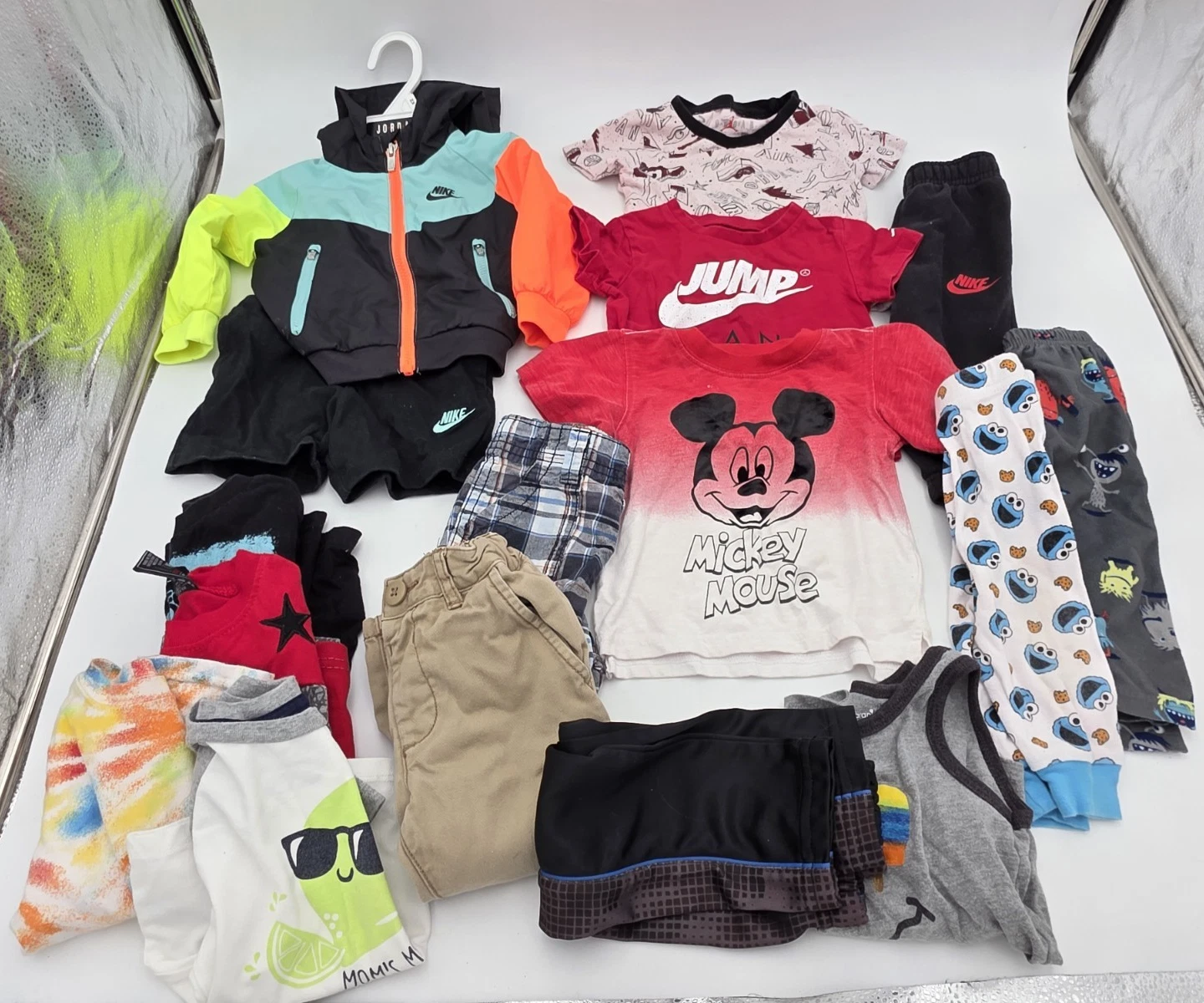 12 Month Boy Lot of Clothes Lot 16 Pieces (Nike, Jordan, Place, carters, MadGame
