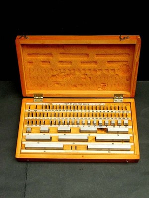 UdSSR Sowjetisches hochpräzises metrisches Blockmessgerät-Set 87 Stck. The Piece 1.005 fehlt