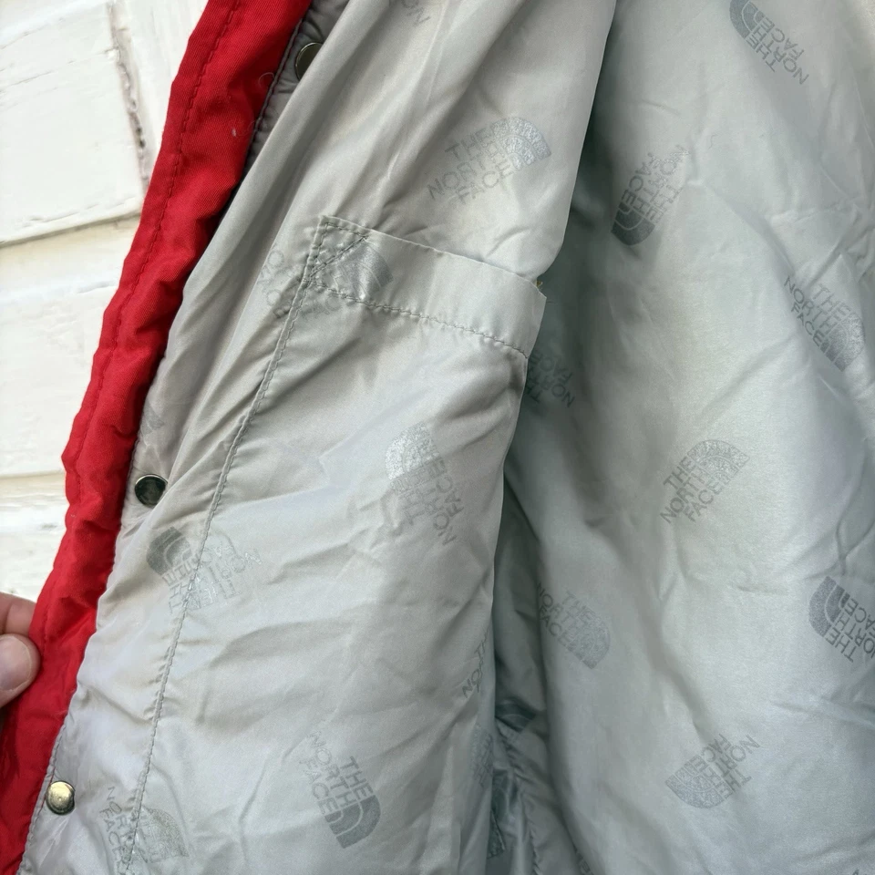 Vintage North Face Puffer Jacket - 1970s - Talon Zipper - made in USA - small - Image 4 of 4