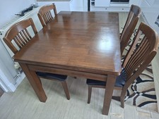Julian Bowen Solid Oak Extendable Dining Table And 4 Chairs