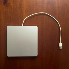 Apple USB SuperDrive External Drive, USB Interface CD/DVD Reader, Silver