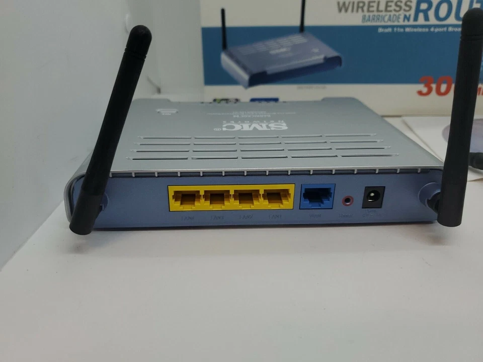 SMC SMCWBR14S-N2 Barricade™ WIRELESS-N ROUTER COMPLETE TESTED WORKING - Image 4 of 4