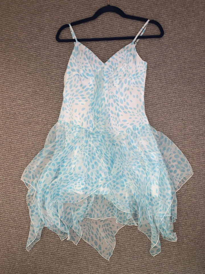 Trina Turk Los Angeles size small blue polka dots  - Imagem 3 de 4