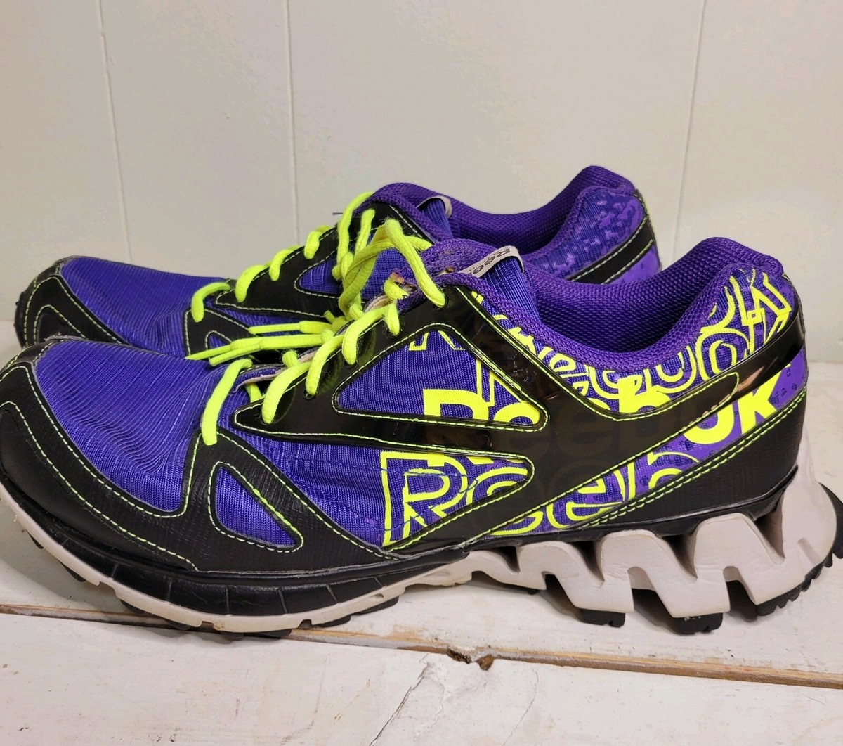 Reebok Zig Tech Blue-Purple & Neon Yellow Size 11 Low Top