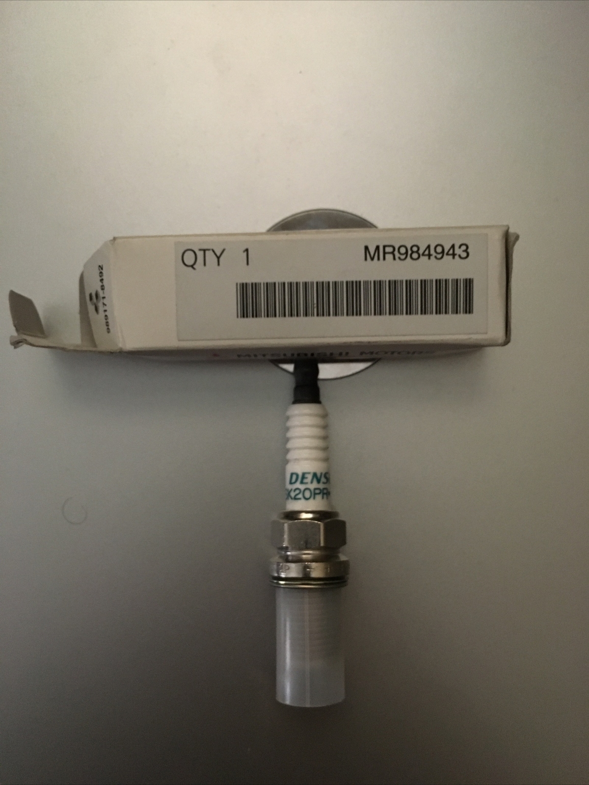 Mitsubishi MR984943 - Alternative spark plugs