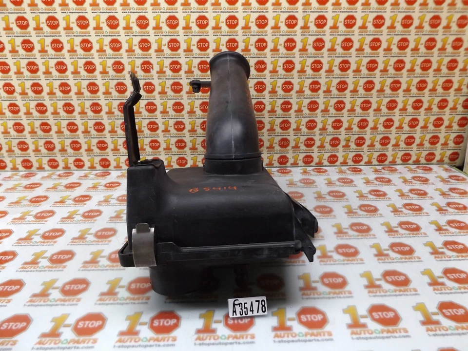 OLDSMOBILE 88 1992-1998 FILTRO DE AIRE CAJA MONTAJE 25147224 OEM Foto 4 de 4